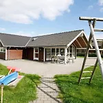 5 Star In Juelsminde *
