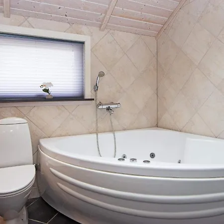 Tatil Evi 8 Person In Juelsminde *