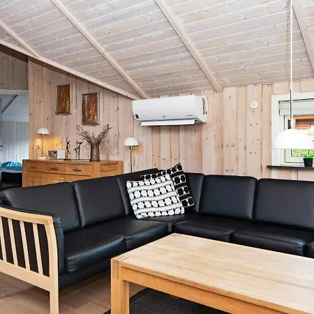 8 Person In Juelsminde Tatil Evi *
