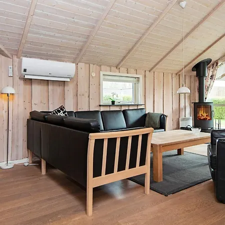 5 Star In Juelsminde Sonderby (Midtjylland)