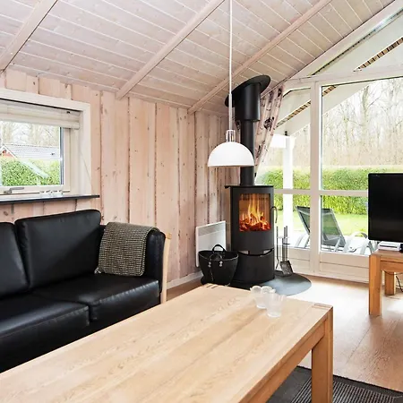 5 Star In Juelsminde Sonderby (Midtjylland)